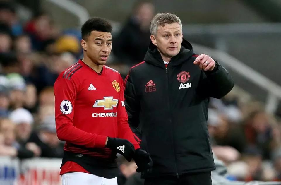 足球比赛充 足球比赛充